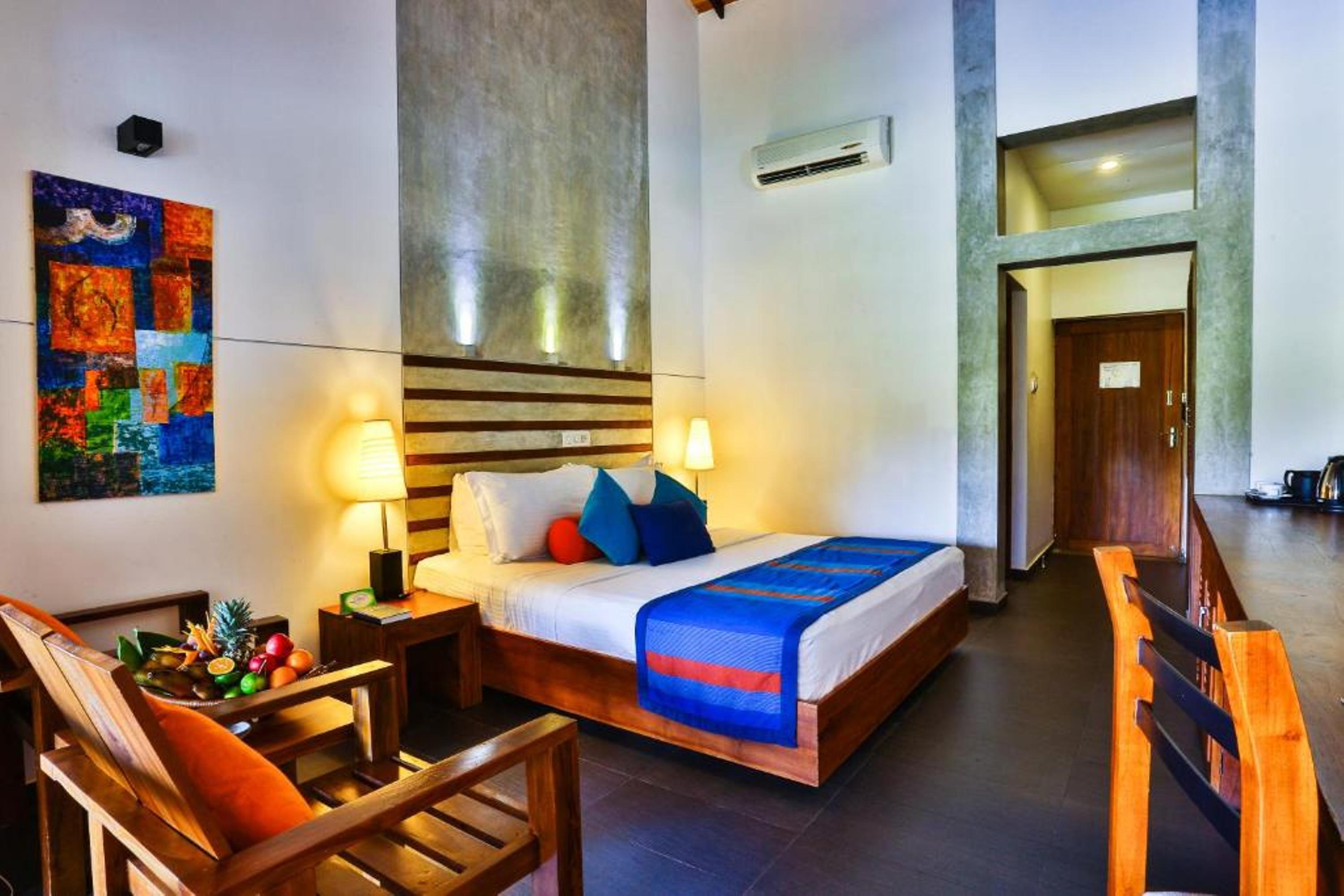 Amagi Aria Airport Transit Hotel Негомбо Екстериор снимка