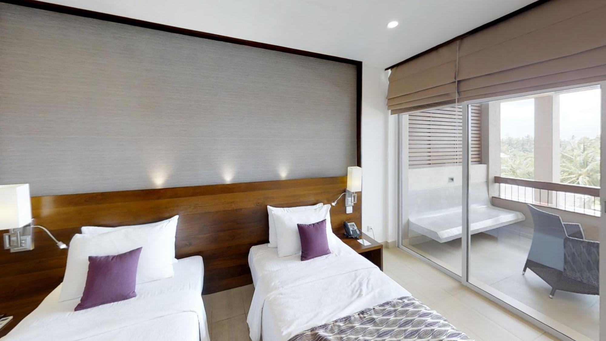 Amagi Aria Airport Transit Hotel Негомбо Стая снимка