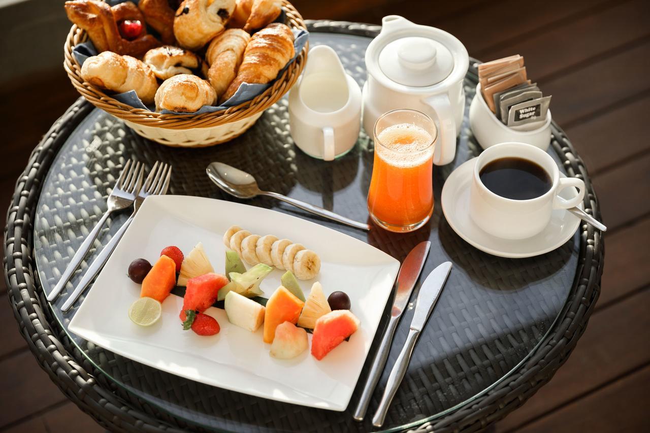Amagi Aria Airport Transit Hotel Негомбо Екстериор снимка